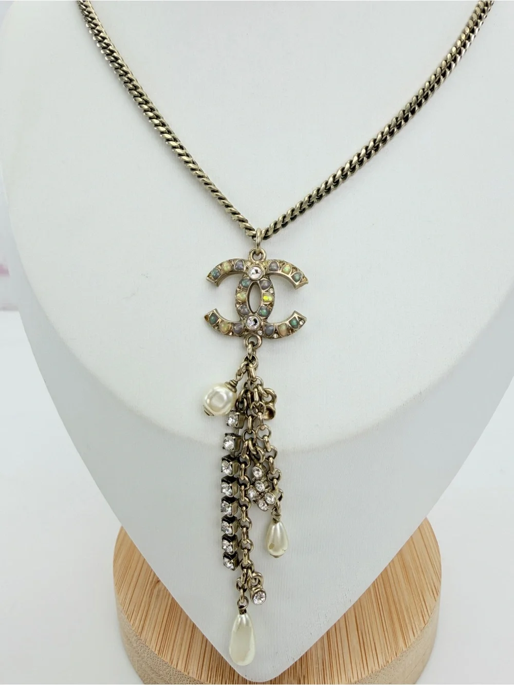 Chanel Classic Gold CC Iridescent Bead Pearl Dangle Chain Necklace